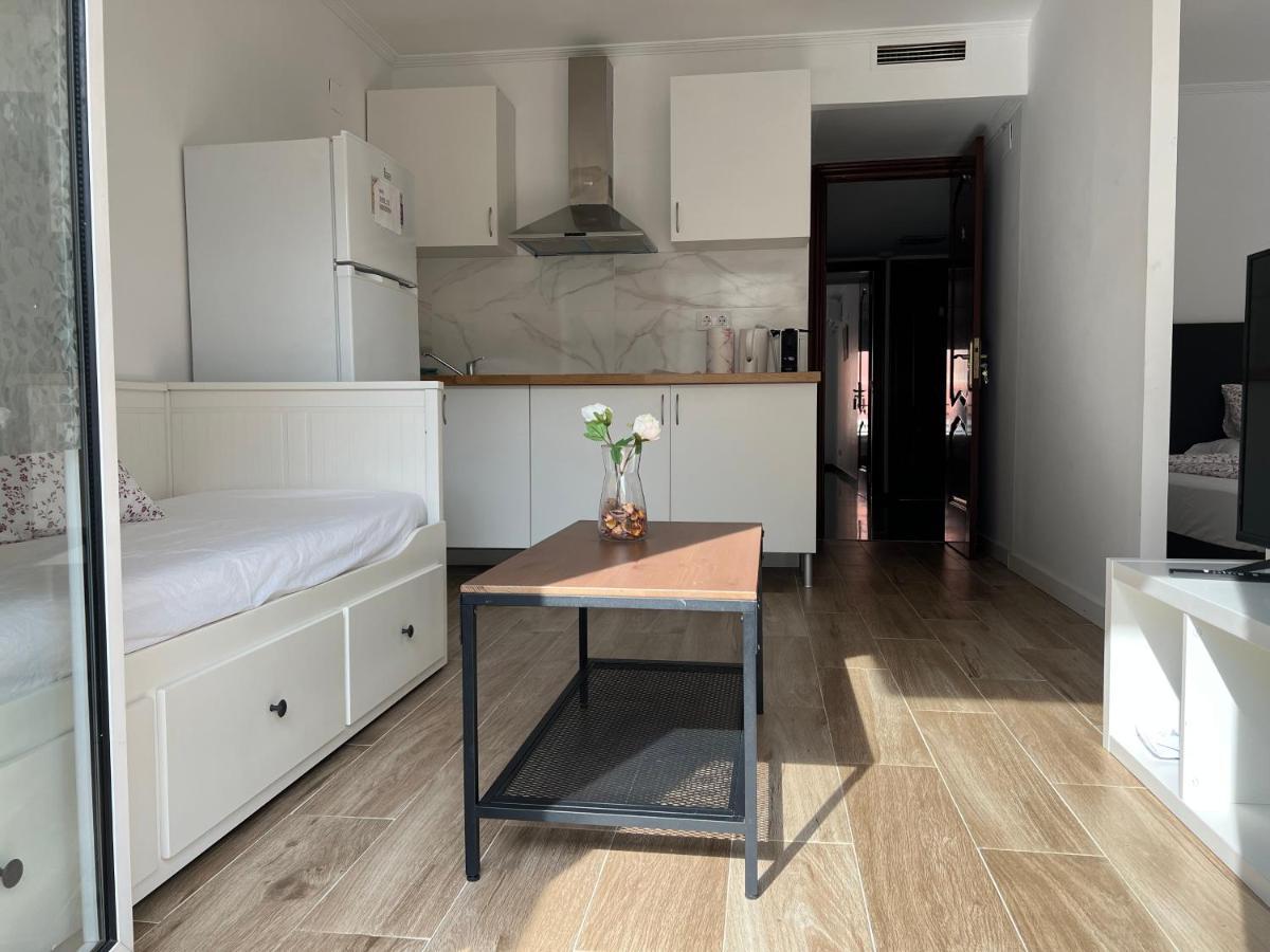 Luna L'Hospitalet de Llobregat Eksteriør billede